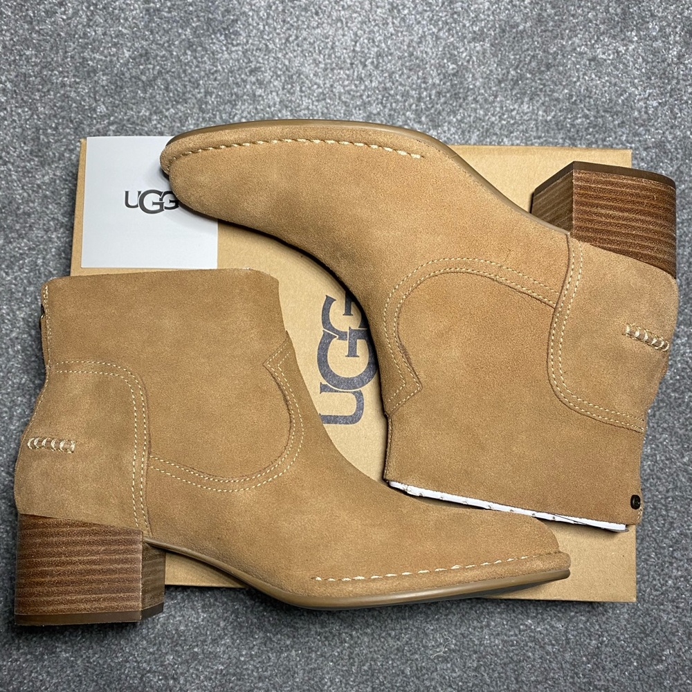 Ugg womens bandara ankle boot 9.5